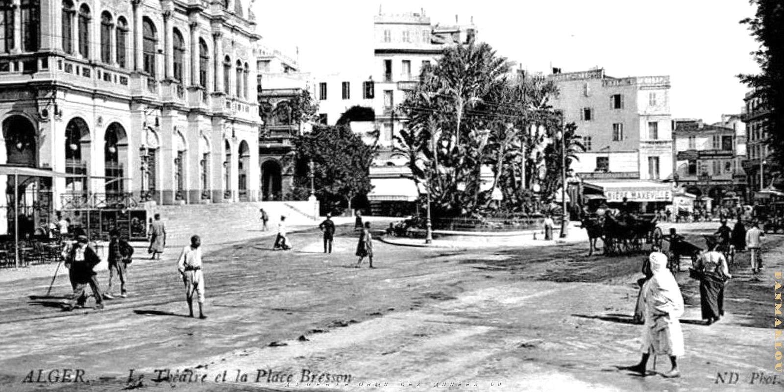 3016- Alger - Theatre et Place Bresson2.jpg